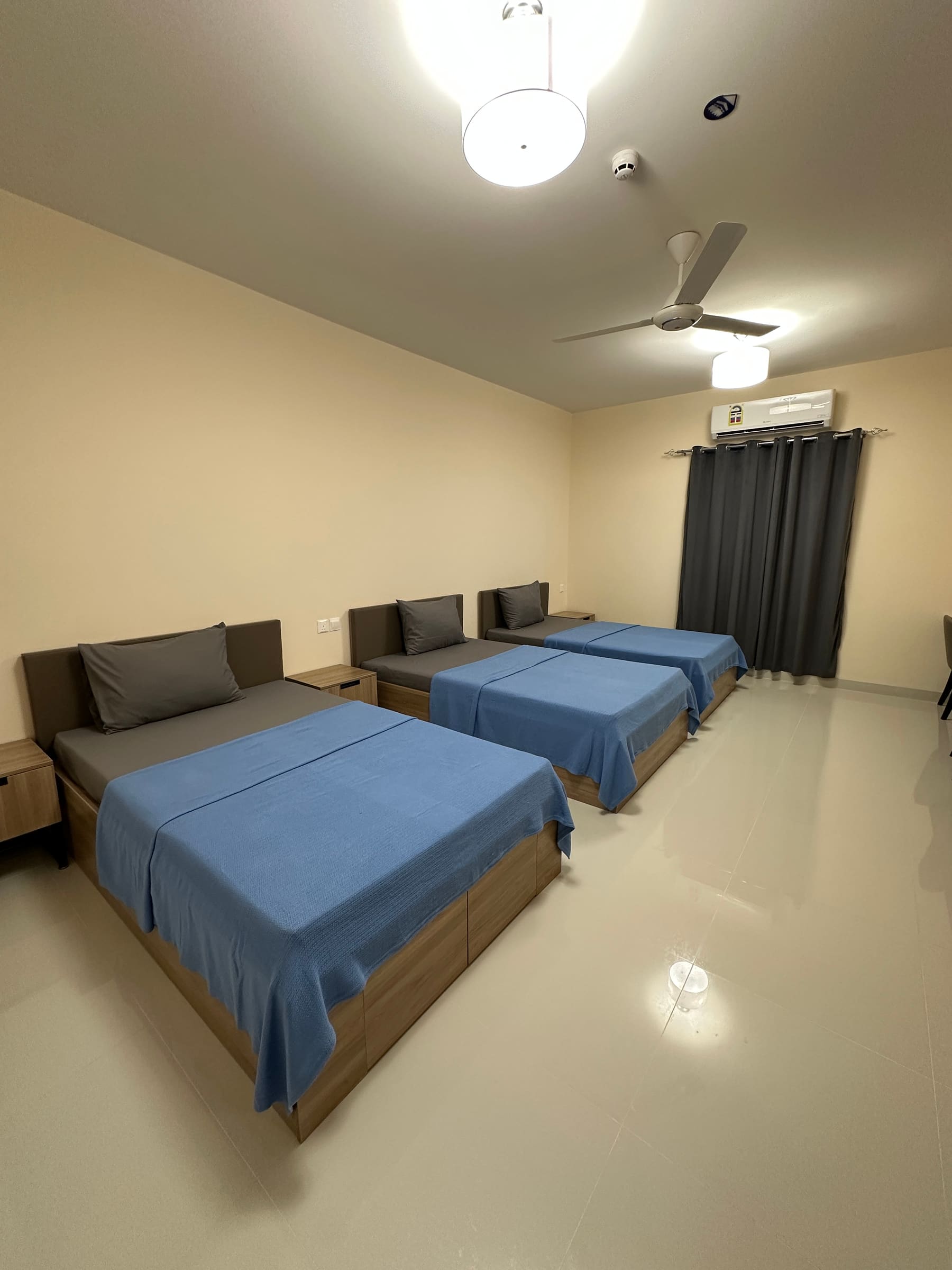 Triple Premium room with three beds